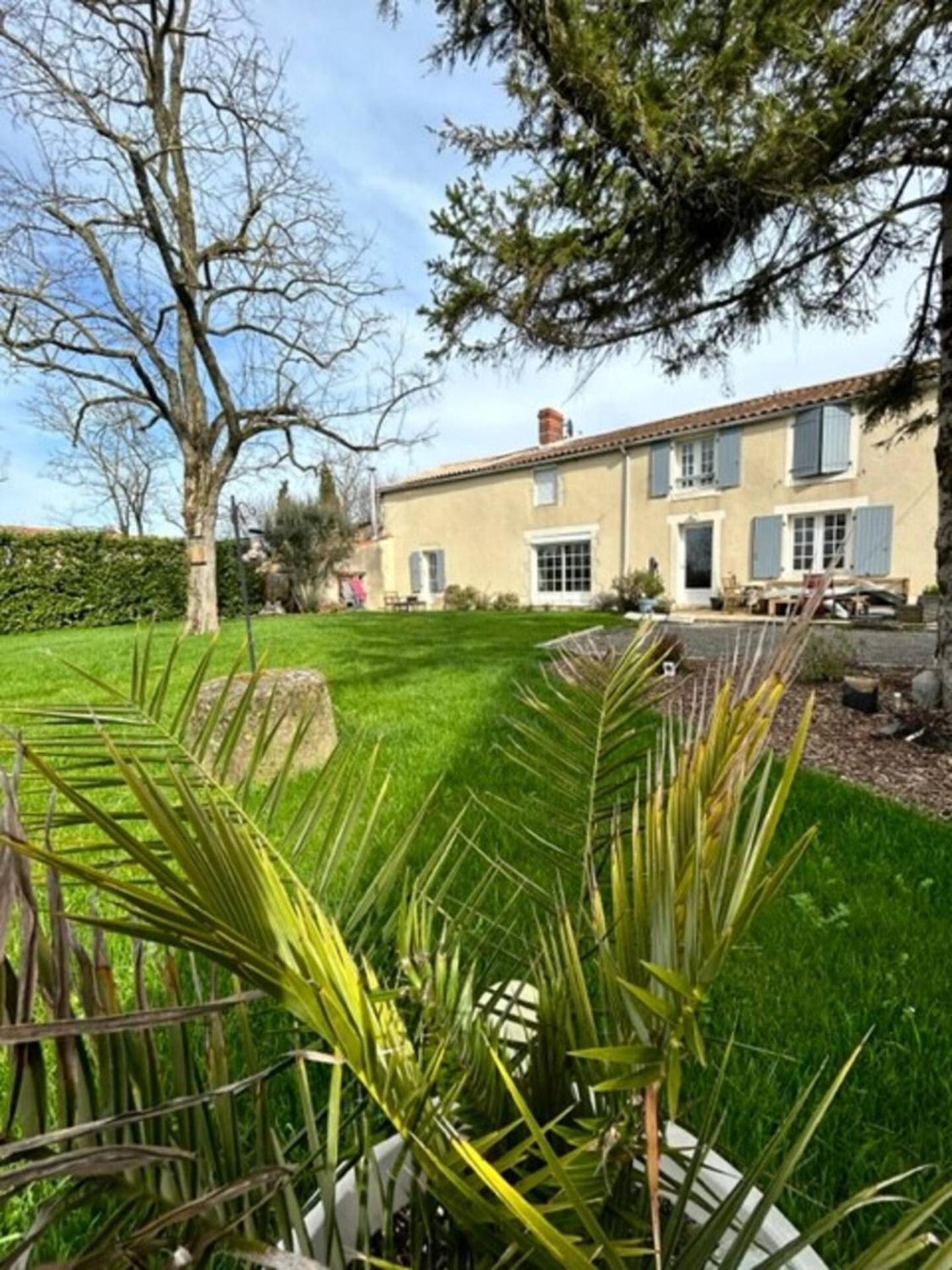The Blue Lotus Gite And Spa Le Langon Buitenkant foto